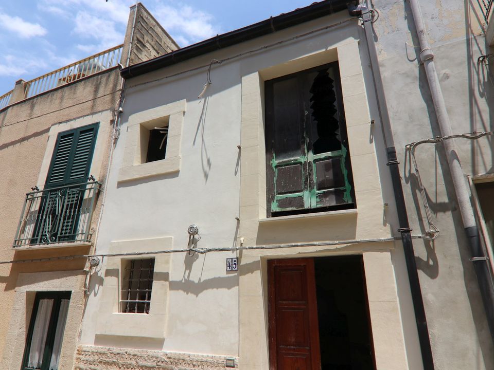Cheap Properties for sale in Sicily, Italy Kyero
